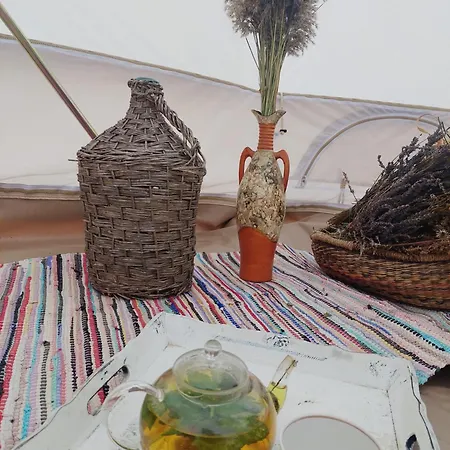 Lyxtält Glamping Belltent In *